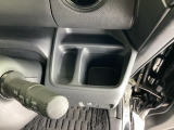 運転席側 カップホルダー