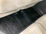 お客様のカーライフにあったお車を数多く取り揃えております。