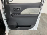 延長保証につきましてはお求めいただく車両によって保証料が異なりますので、当店スタッフまでお気軽にお問い合わせくださいませ。