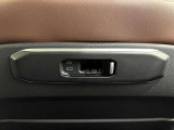 USBタイプCソケット(リヤ)充電専用