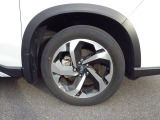 225/55R18