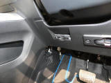 【ETC】高速道路の料金所をノンストップで通過できる便利なETC車載器です。ご家族での遠出などスムーズなドライブをサポートします。