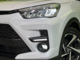 【シーケンシャルターンランプ付きLEDヘッドライト】人気の『流れるウィンカー』付きのLEDヘッドライトを装備♪高級感はもちろん、点灯時は存在感たっぷりで他車からも認識されやすく安心です。