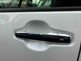 自動車保険もお任せください♪保険資格をもったスタッフがお客様ニーズに合わせてご提案させていただきます。もしもの時も、私たちが安心・丁寧・誠実にご対応させていただきます。