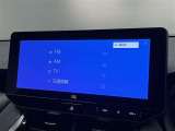 ディスプレイオーディオを装備。スマホとクルマをつなぐことで、これまでのナビに加えて、いろんなサービスが楽しめます。