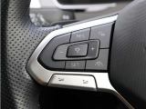 ACC(アダプティブクルーズコントロール)搭載。前走車に合わせて速度を自動調整し、快適で安心なドライブをサポートします。