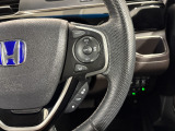 Hondaセンシングの機能のひとつ、アダプティブクルーズコントロール付!アクセルから足を離しても設定したスピードと前車との車間を保ち走行してくれます!車線維持もアシスト☆高速道路で疲労軽減ですね☆