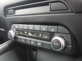 ステアリングヒーター・運転席&助手席シートヒーター・フルオートエアコン!