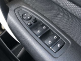 車両の詳細、ご質問につきましては、営業スタッフまでお気軽にご連絡下さいませ。遠方のお客様には実車の詳細動画送信も承ります。お問合せをお待ち致しております。