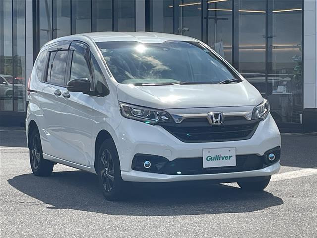 フリード 1.5 G ブラックスタイル 4WD 修復歴無し