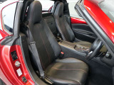神戸マツダ神戸西インター店は、通常ディーラー+&alpha;の次世代型店舗としてROADSTER EXPERIENCE SPACEの冠を掲げ、「いつでも・誰でも・気軽に会いに行ける」ロードスターUカー専門店。