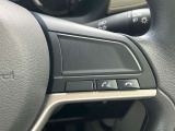 携帯電話やスマートフォンをナビに登録しておけば、電話機本体に触れることなく、ハンズフリー通話が可能です。