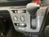 初度登録から7年以内のダイハツ車には1年間or走行無制限のまごころ保証がついておりますので購入後も安心です!有料にはなりますが1年もしくは2年の延長保証もご用意致しております!