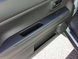 助手席側パワーウィンドウスイッチです。