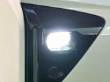 LEDフォグランプ LEDの明るい光が霧の発生や悪天候時に視界確保をサポートします!