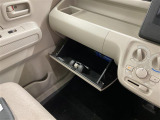軽の看板が目印です!届出済 未使用車をお探しの方はこちらの看板を目印にお越しください。※似たような看板のお店がございますのでお間違えのないようご注意ください。