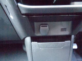 アクセサリー電源が簡単にとれます。