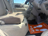 新車・中古車・カーリース♪軽自動車を買うなら軽自動車専門店『軽ワールド』にぜひお越しくださいませ♪当店は、和歌山県和歌山市の紀の川大橋の手前にお店がございます!皆様のご来店をお待ちしております!