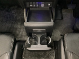 車両状態に関しては1台1台、お客様に詳細にお伝えします。現車確認ももちろん他店の在庫に関しては写真などで車両状態を包み隠さずお伝えさせていただきます。お気軽に店舗スタッフまでご相談下さい。