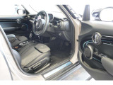 ※車両詳細はMINI NEXT.Niigata TEL:025-280-1557へどうぞお気軽にお問い合わせ下さい!!