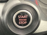 【プッシュ式エンジン】プッシュ式エンジンスタートでブレーキを踏んでボタンを押すだけでエンジン始動がスムーズ!!鍵をカバンに入れているだけでエンジンの始動が可能★とても便利な機能です