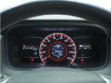 ◆メーターパネル◆視認性の良いシンプルなメーターデザインはドライバーに情報をわかりやすく伝えてくれます。