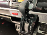 【シフトレバー】とてもきれいな状態のシフトレバーです。ぜひ一度お客様の目でご確認下さい。