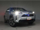 高輝度で点灯速度が速いLEDヘッドライト装備!LEDの明るい光が走行中の視界の確保をサポートして、夜のドライブがより楽しく安全に運転できます♪