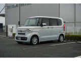 掲載車両に於いて総額表示の諸費用は、岡山県内での登録費用で計算しております。県外のお客様においては別途、登録費用、陸送費用が必要になります。