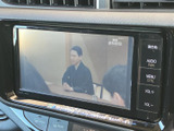 停車時にテレビ放送を視聴可能。お子様の長距離移動時や休憩時間に、快適な時間を提供します。