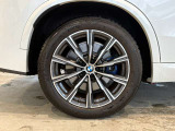 BMW正規ディーラー BMW Premium Selection調布の認定中古車です。厳しい基準をクリアした高品質車両のみ販売。BMW認定中古車保証付き(最長4年・距離無制限)、全国納車対応可能です。