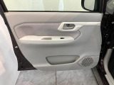 延長保証につきましてはお求めいただく車両によって保証料が異なりますので、当店スタッフまでお気軽にお問い合わせくださいませ。
