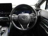 各操作スイッチなどもハンドルから手を放すことなく操作可能で安全運転に支援いたします!
