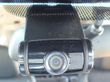 ◆【ドライブレコーダー】映像・音声などを記録する自動車用の装置です。もしもの事故の際の記録はもちろん、旅行の際の思い出としてドライブの映像を楽しむことができます。