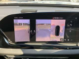 サラウンドビューカメラ装備 車両の4つのカメラから得た映像を合成し、上空から眺めているような映像をモニターに映し出します。車両周辺の歩行者や障害物などの発見に役立ちます。