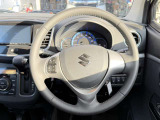 【純正革巻きステアリング】上質な革を使用することで、手にしっかり馴染みとても運転しやすいハンドルです♪