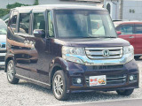 お客様のご予算帯に合わせたお車を常時50台以上取り揃えています!当社のスタッフがお客様のお車選びをしっかりサポートしご提案させていただきます!