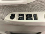 電動格納式ドアミラースイッチ、パワーウインドゥスイッチ