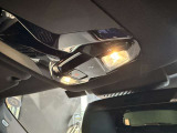 エアバッグが展開するような深刻な事故が発生した際、車両からコール・センターへ自動的にSOSコールを発信します。ドライバーが事故の衝撃で意識を失っている場合でも、的確かつスピーディな救急対応が可能です!