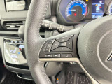 ステアリングスイッチ装備!運転しながら手元でオーディオの操作などができます。