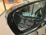 BMW認定中古車は100項目の箇所を徹底的にチェック致します。機械的な箇所や電気系、コンピューターなどを詳細に点検。交換基準に達した部品は整備した後にご納車致します。