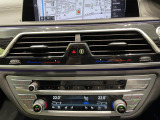 安心のBMW認定中古車は100項目の箇所を徹底的にチェック致します。機械的な箇所や電気系、コンピューターなどをご納車前に点検し、交換基準に達した部品は全て新品に修理返品した後にご納車致します。