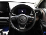 各操作スイッチなどもハンドルから手を放すことなく操作可能で安全運転に支援いたします!