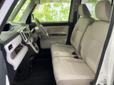運転しやすい設計で、初心者の方も安心して運転できます。視界も良好で、安全なドライブをサポート。