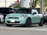 このお車はMINI NET浦和美園に展示中です!総在庫1000台を当店でご案内可能です!ご来場、お問い合わせをスタッフ一同お待ちしております。