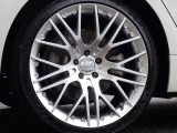 ☆関東運輸局認証工場 自動車分解整備事業 2-6030☆☆プッシュプル式板金塗装ブース完備/STANDOX製塗料を使用しております☆無料代車30台完備!各種メンテナンス、板金作業お任せください!
