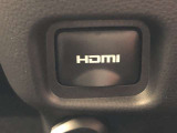 スマホ等と【HDMIケーブル】で接続してナビにスマホの画像を(ミラーリング)表示できます。「YouTube」の動画やゲーム等を楽しむことができます。スマホの機種によりアプリが必要な事があります。
