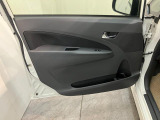 延長保証につきましてはお求めいただく車両によって保証料が異なりますので、当店スタッフまでお気軽にお問い合わせくださいませ。