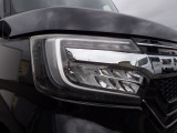 【外装】LEDヘッドライトです。