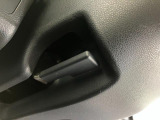 延長保証につきましてはお求めいただく車両によって保証料が異なりますので、当店スタッフまでお気軽にお問い合わせくださいませ。